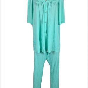 Miss Elaine Turquoise Sleepwear Top used good condition